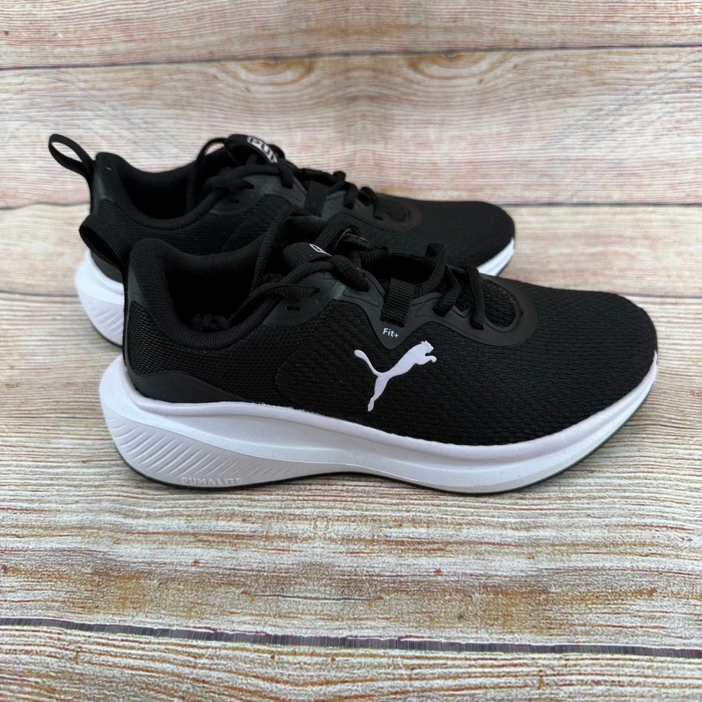 Puma Skyrocket Womens‎ Sneakers Black White Running Shoes 312395-02 Size 6